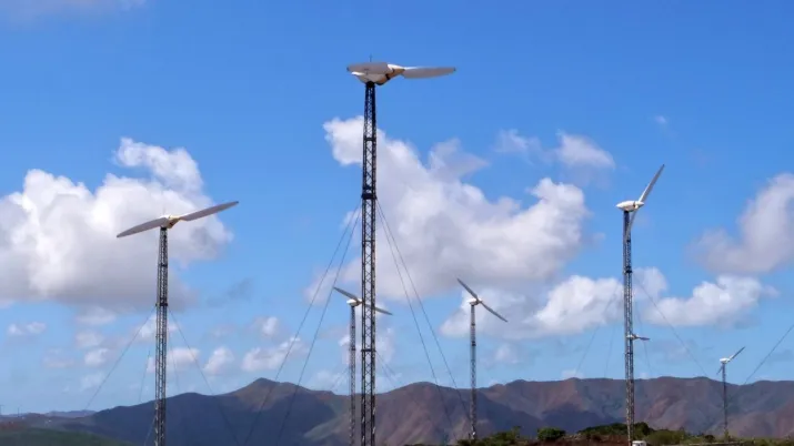 L’installation d’EOLE PRONY (tranches I & II) est l’une des installations « pionnières » du territoire dans le domaine éolien
